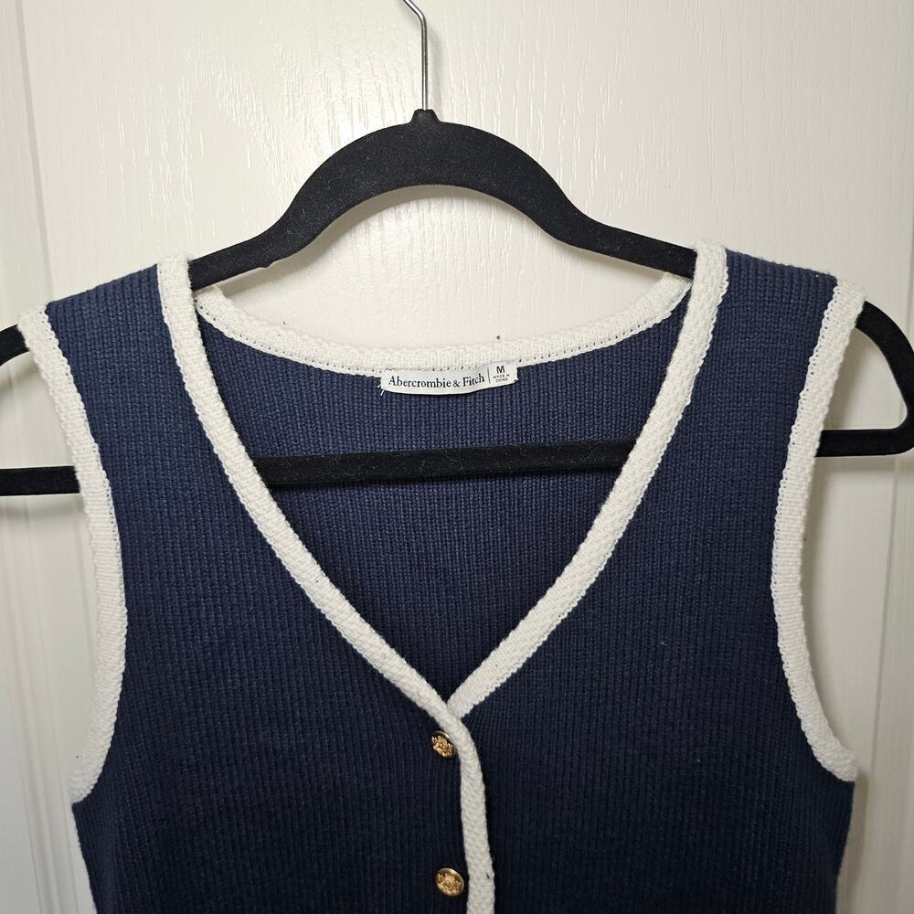 Abercrombie The A&F Mara Button-Up Sweater Vest Navy Sz M - Picture 3 of 4